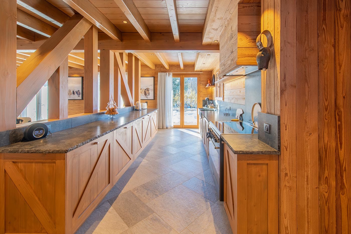Chalet Jardin Alpin Valberg — kitchen
